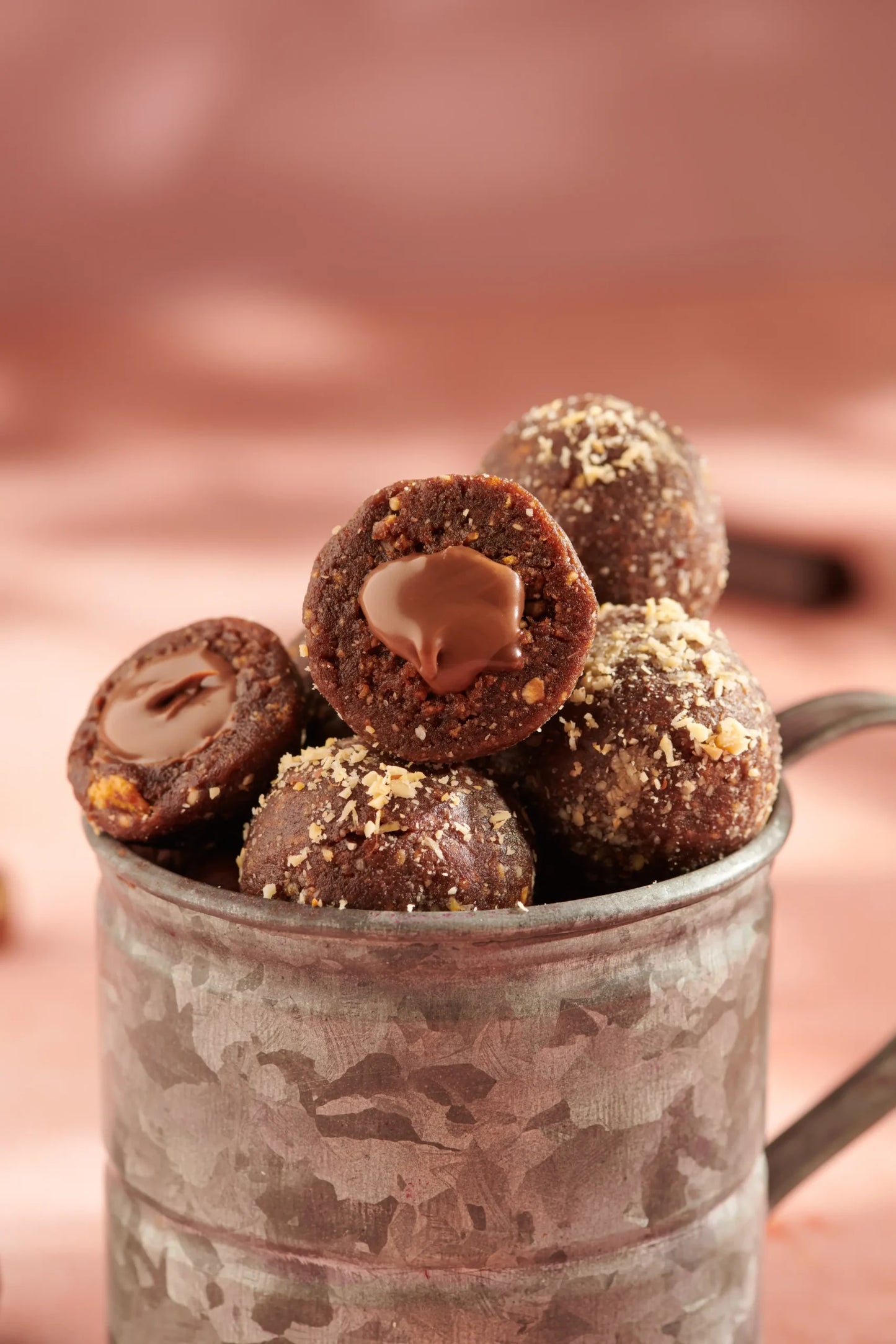 AdoraBalls Protein Balls με Σοκολατένια Πραλίνα • Nutree • 2×20γρ